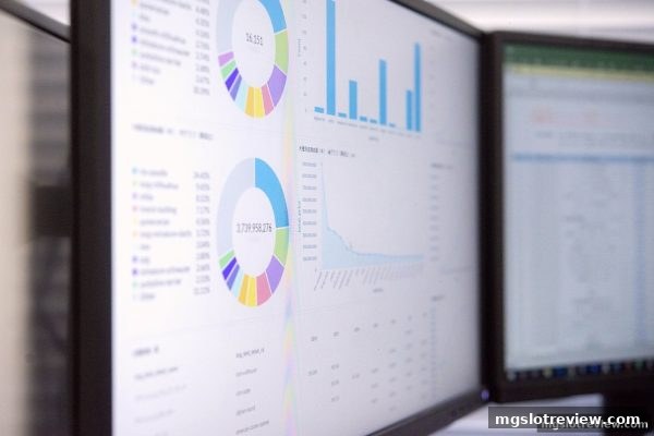 深度解析桌游回报率与拉新策略：mg电子游戏介绍教你科学运营