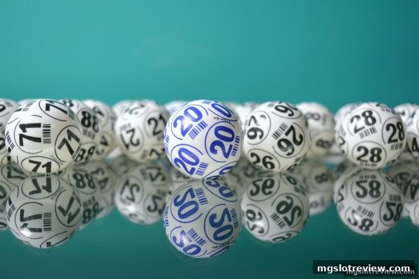 mg电子游戏介绍 | 大小单双玩法全攻略：亚盘直播视角下的深度解析