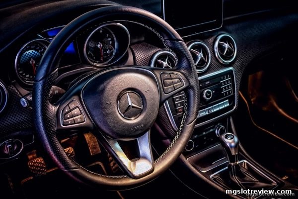 深度解析mg电子游戏介绍：电子游艺数据分析工具的银监会备案与合规使用全攻略
