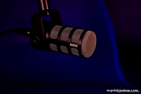 深度剖析炸金花与LOL比赛视频剪辑互动玩法——mg电子游戏介绍带你解锁新视角